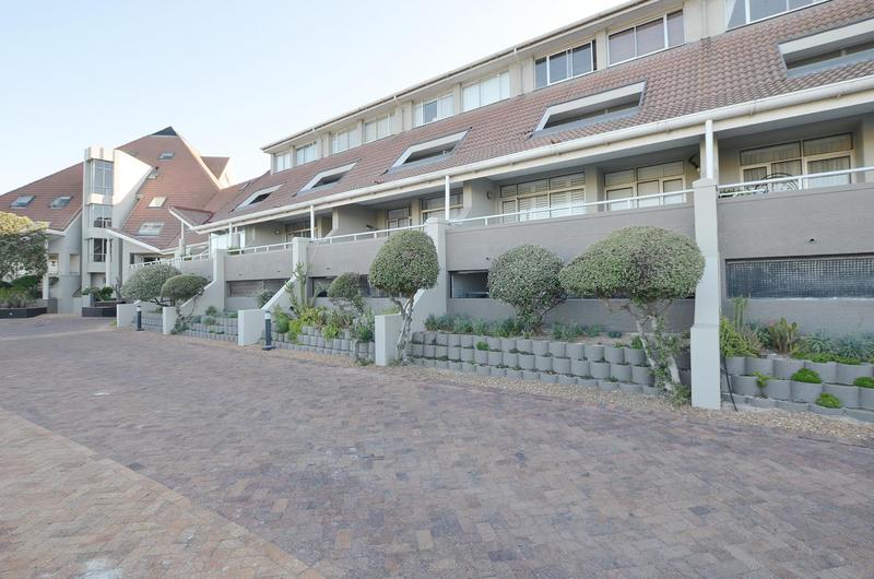 2 Bedroom Property for Sale in Dolphin Beach Western Cape
